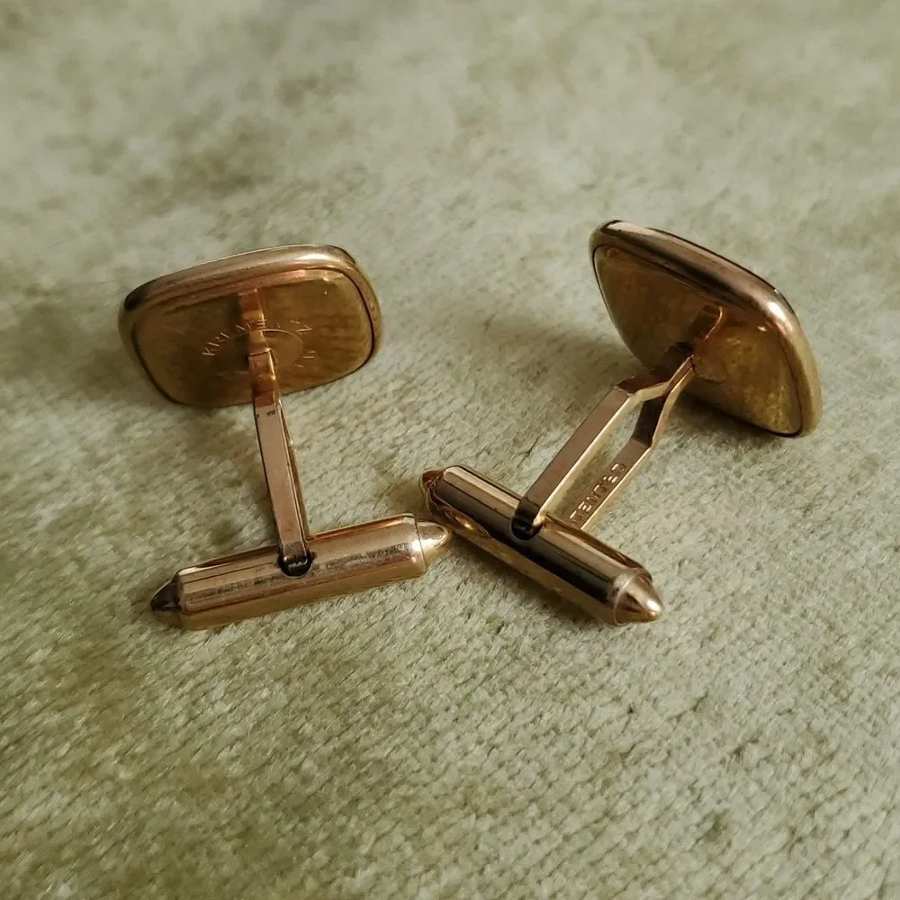 KREMENTZ | Amber Intaglio Glass and Gold Roman Soldier